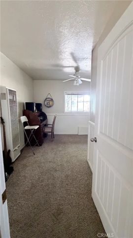 635 Acacia Dr, Crestline, CA 92325