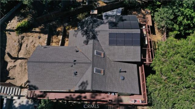 635 Acacia Dr, Crestline, CA 92325