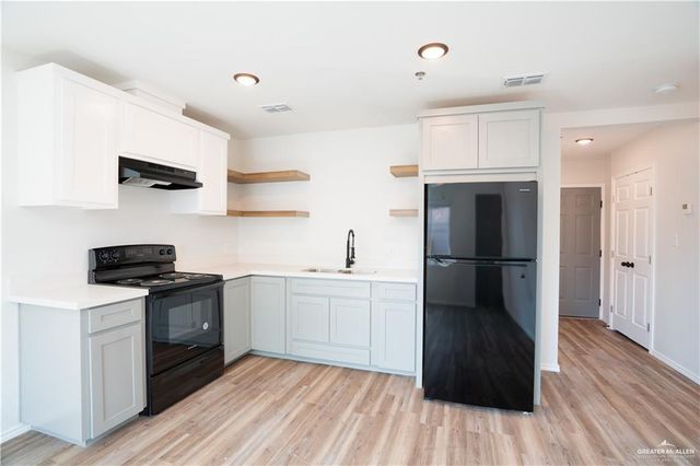 802 Redwood Avenue 2, Mcallen, TX 78501