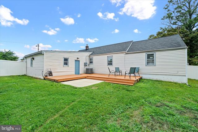 45 YALE AVE, New Castle, DE 19720