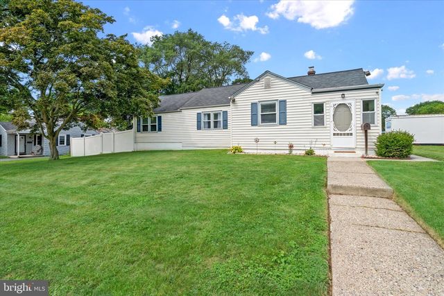 45 YALE AVE, New Castle, DE 19720