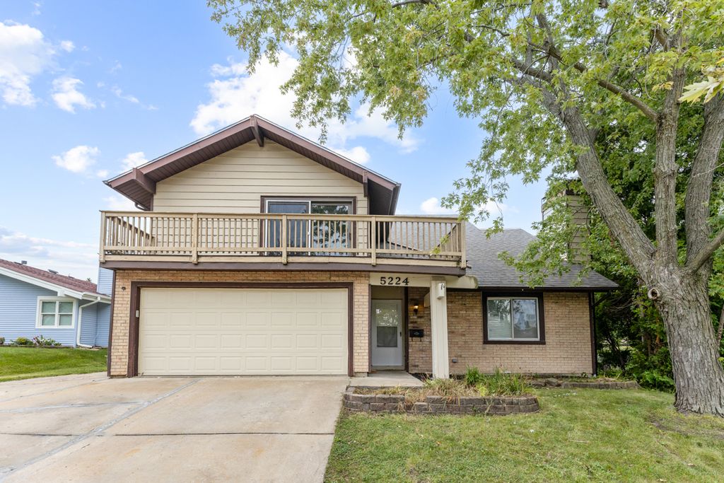 5224 Arlington Circle, Hanover Park, IL 60133 — exterior