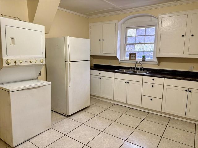 552 Glenwood Street, Mobile, AL 36606