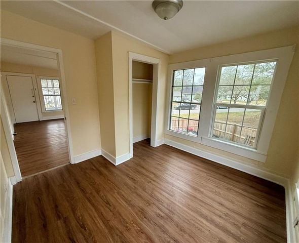 552 Glenwood Street, Mobile, AL 36606