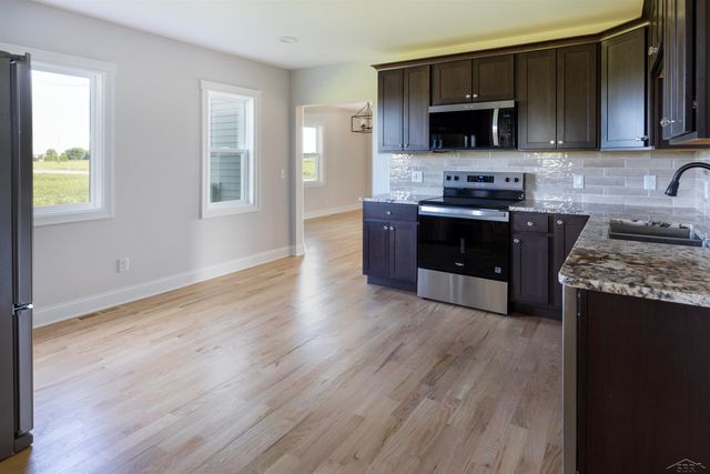 18200 Frost Road, Hemlock, MI 48626