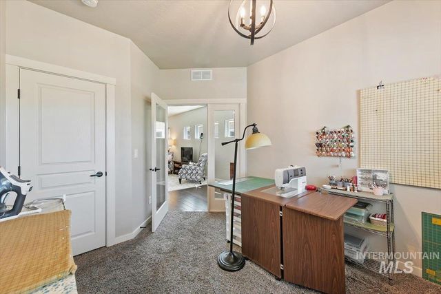 4638 N Bright Angel, Meridian, ID 83646