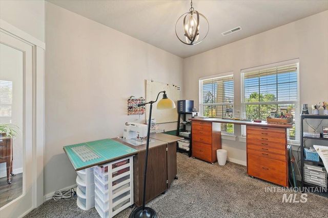 4638 N Bright Angel, Meridian, ID 83646