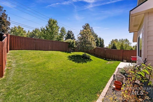 4638 N Bright Angel, Meridian, ID 83646