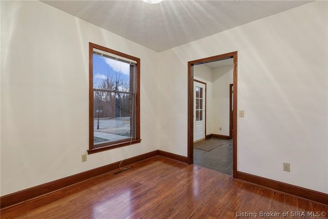4640 Edwardsville Galena Road, Floyds Knobs, IN 47119