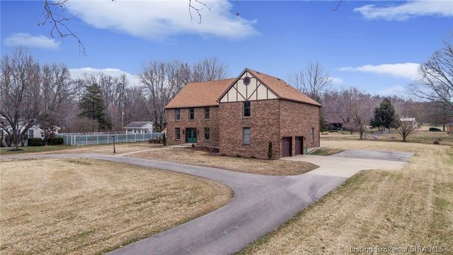 4640 Edwardsville Galena Road, Floyds Knobs, IN 47119
