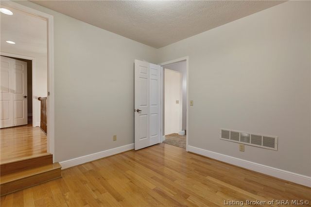 4640 Edwardsville Galena Road, Floyds Knobs, IN 47119