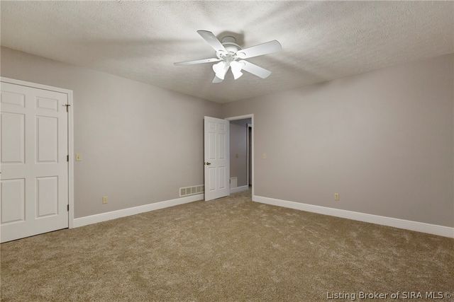 4640 Edwardsville Galena Road, Floyds Knobs, IN 47119