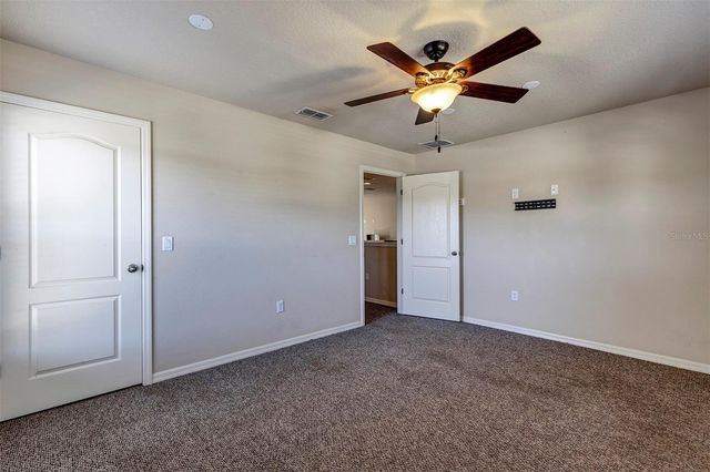 10820 WYANDOTTE DRIVE, Clermont, FL 34711