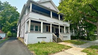 58 Lester 2L, Springfield, MA 01108
