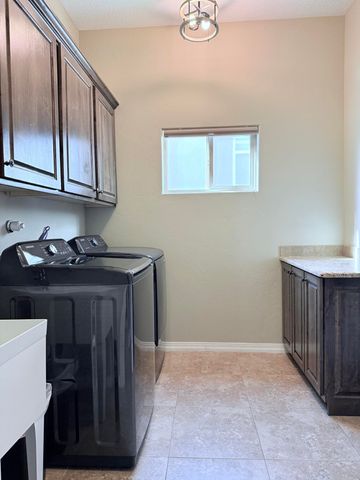 7201 Hapsburg Road NE, Rio Rancho, NM 87144