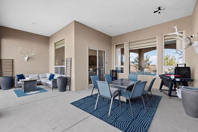 7201 Hapsburg Road NE, Rio Rancho, NM 87144