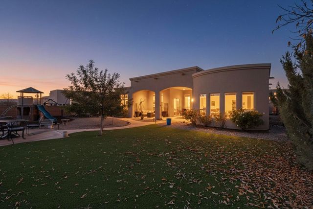 7201 Hapsburg Road NE, Rio Rancho, NM 87144