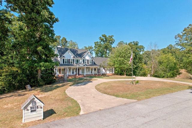 2010 Blue Ribbon Circle, Benton, AR 72019