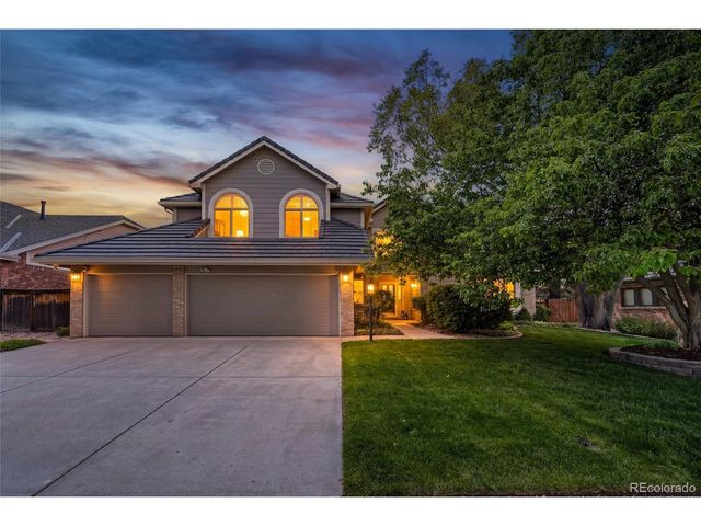 5860 S Quintero Cir, Centennial, CO 80015