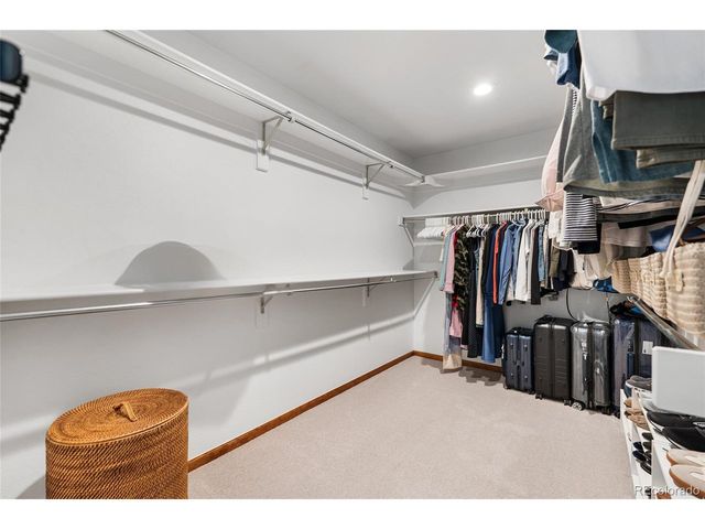 5860 S Quintero Cir, Centennial, CO 80015