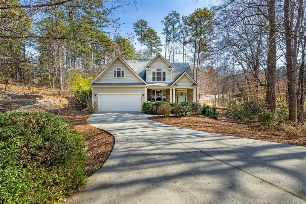 7 Divot Landing, Salem, SC 29676