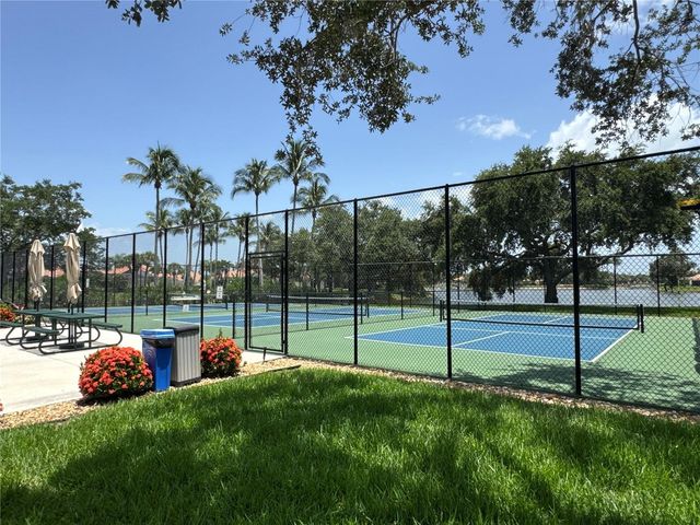 4402 NOVATO COURT, Naples, FL 34109