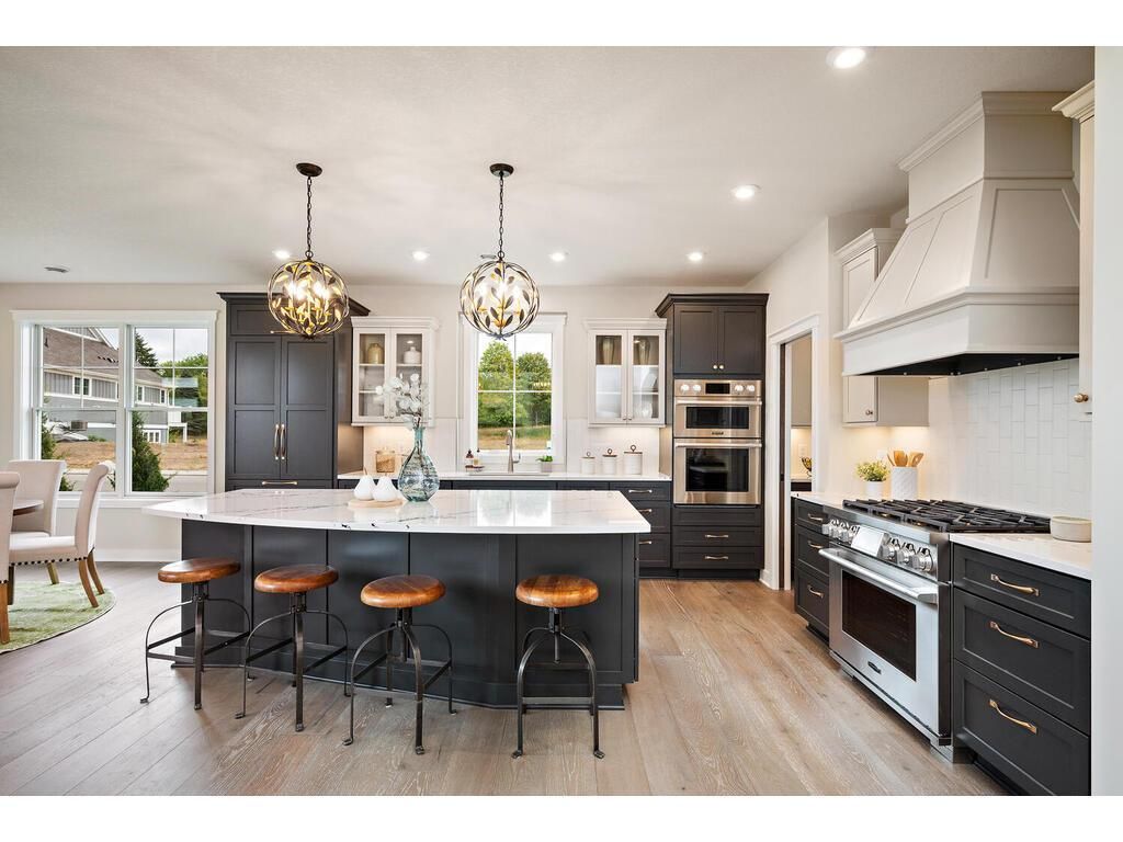 124 Spring Farm Road, North Oaks, MN 55127 — photo 2