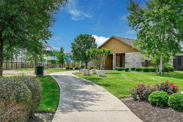 100 Comet DR 1I, Jarrell, TX 76537