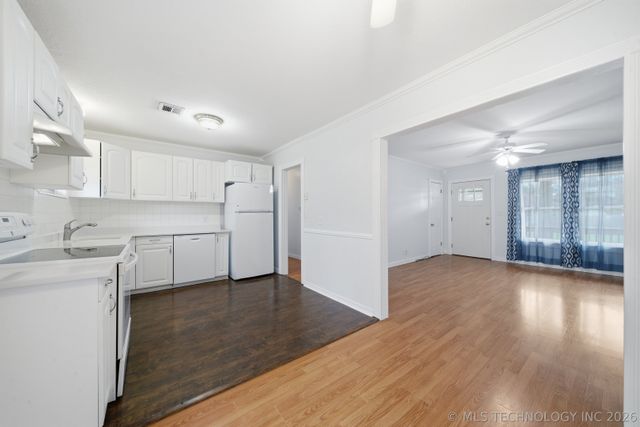 5132 Harvard Drive, Bartlesville, OK 74006