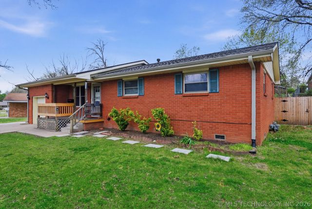 5132 Harvard Drive, Bartlesville, OK 74006