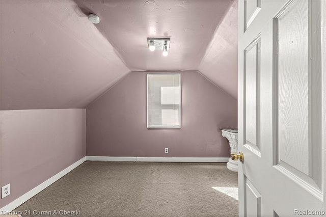 24035 Currier Street, Dearborn Heights, MI 48125