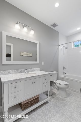 1082 Long Beach Boulevard B, Long Beach Twp, NJ 08008