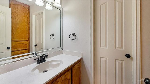 3102 Vera Avenue, Edinburg, TX 78539