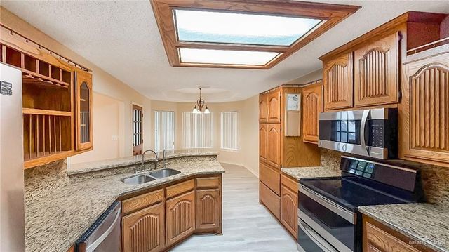 3102 Vera Avenue, Edinburg, TX 78539