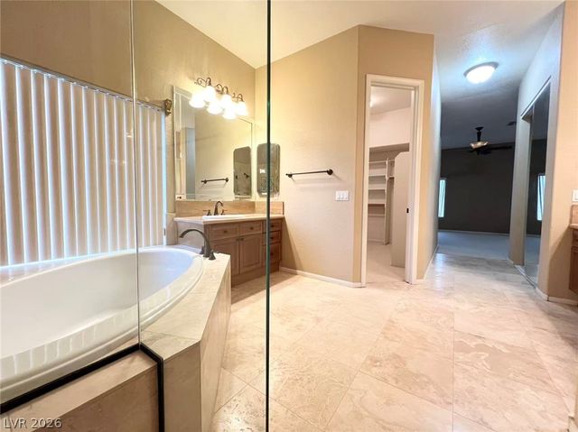 2105 Eaglepath Circle, Henderson, NV 89074