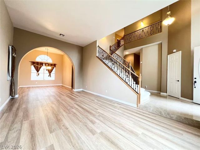 2105 Eaglepath Circle, Henderson, NV 89074