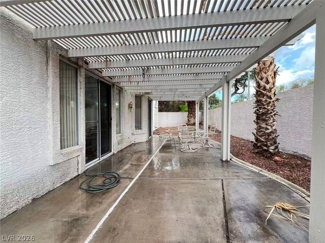2105 Eaglepath Circle, Henderson, NV 89074