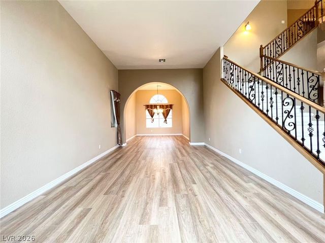 2105 Eaglepath Circle, Henderson, NV 89074