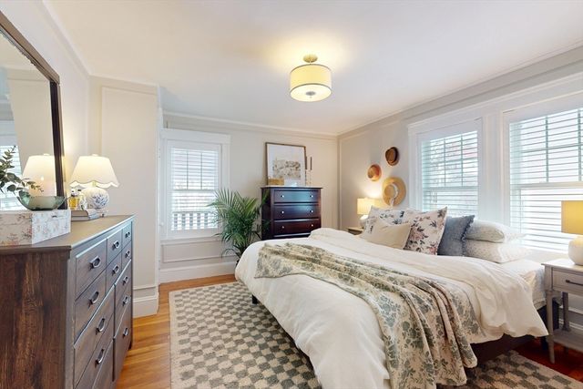 85 Bradford Rd 85, Watertown, MA 02472