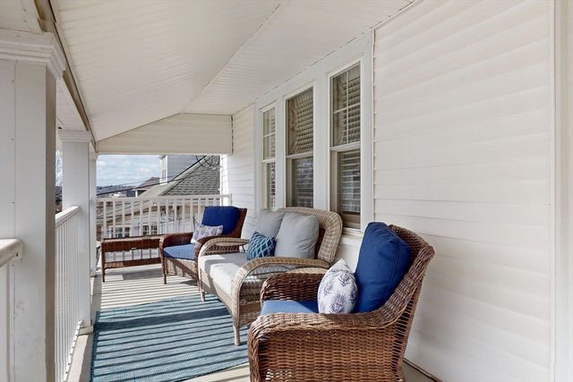 85 Bradford Rd 85, Watertown, MA 02472