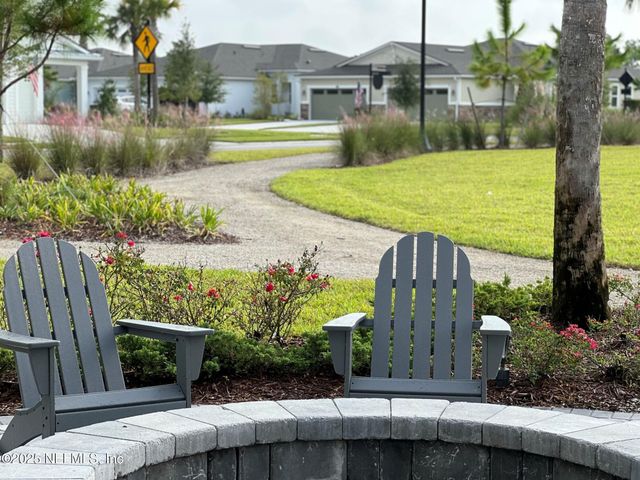 281 CRAFTON Circle, St. Johns, FL 32259
