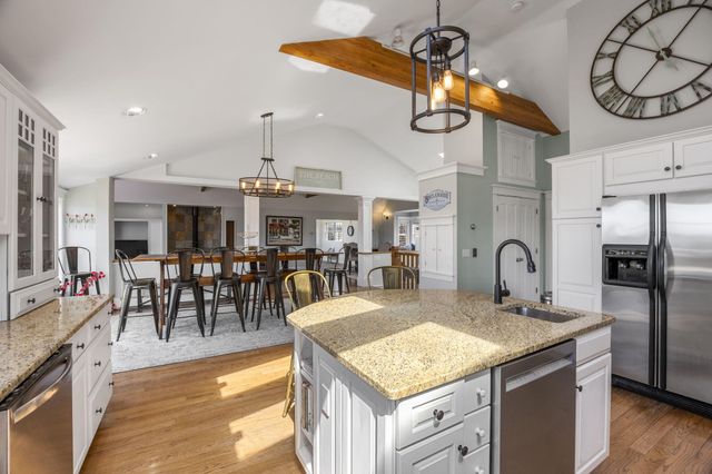 22 Bay View Road, Truro, MA 02666