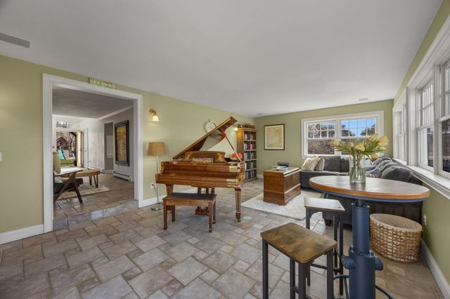 22 Bay View Road, Truro, MA 02666