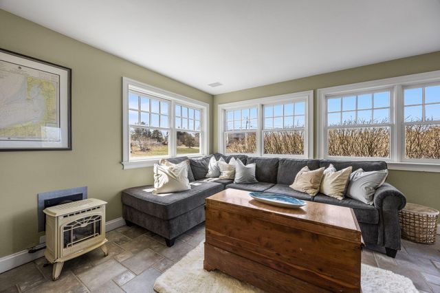 22 Bay View Road, Truro, MA 02666