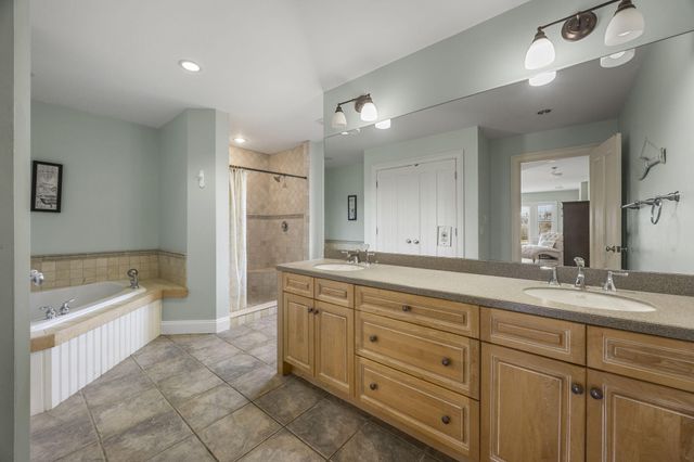 22 Bay View Road, Truro, MA 02666