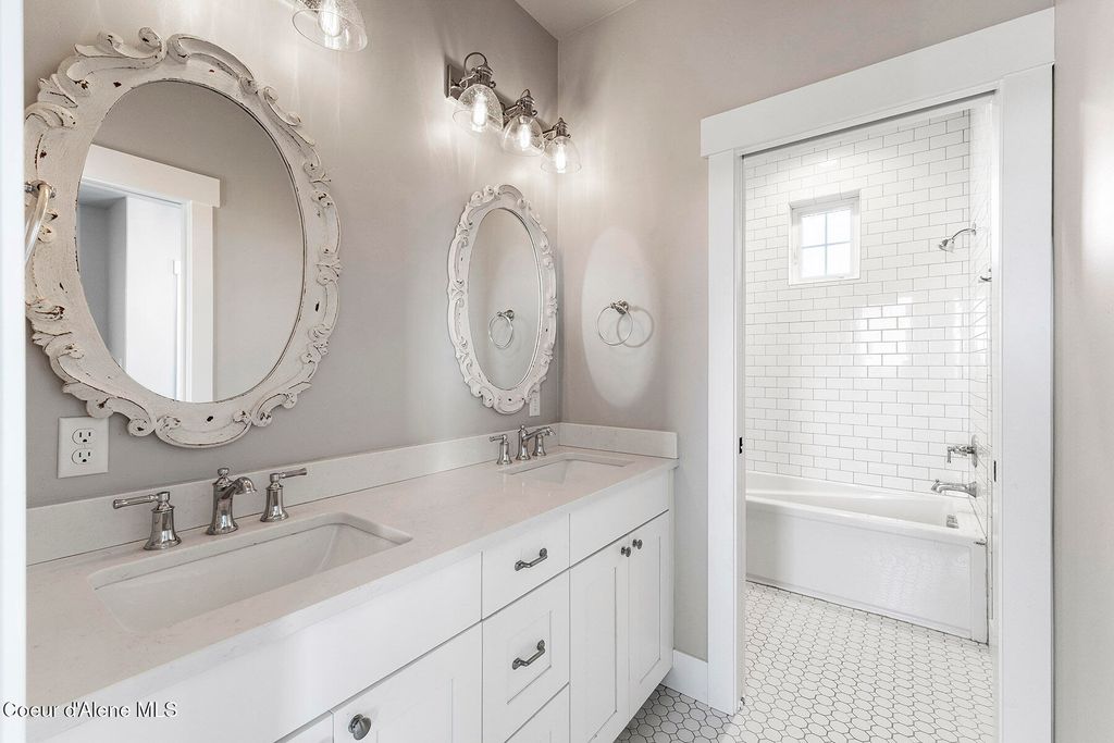 12378 N Meadow Wood LN, Hayden, ID 83835 photo 46