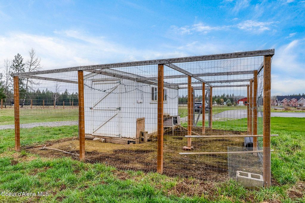 12378 N Meadow Wood LN, Hayden, ID 83835 photo 80