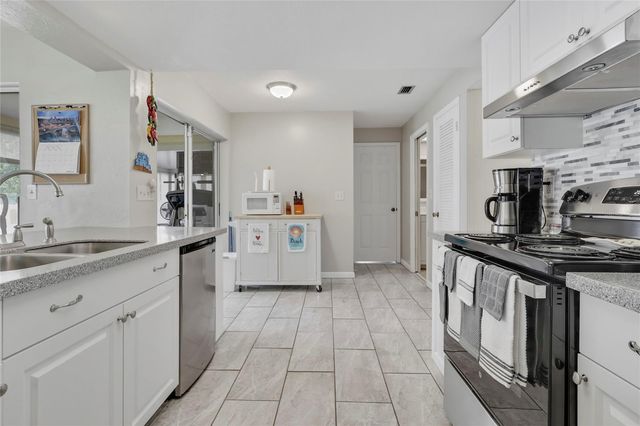 3300 SAND KEY DRIVE, Palm Harbor, FL 34684