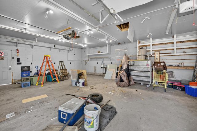 1452 Kenneth Street, Burton, MI 48529