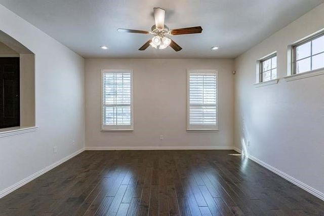 3927 Cascade Sky Drive, Arlington, TX 76005